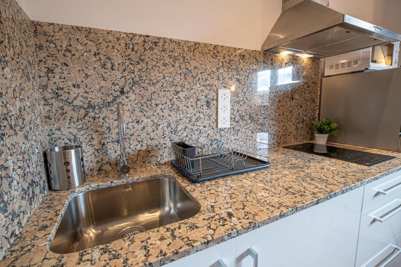 Apartamento 2 En La Muralla Romana Junto A La Catedral Tarragona Dış mekan fotoğraf