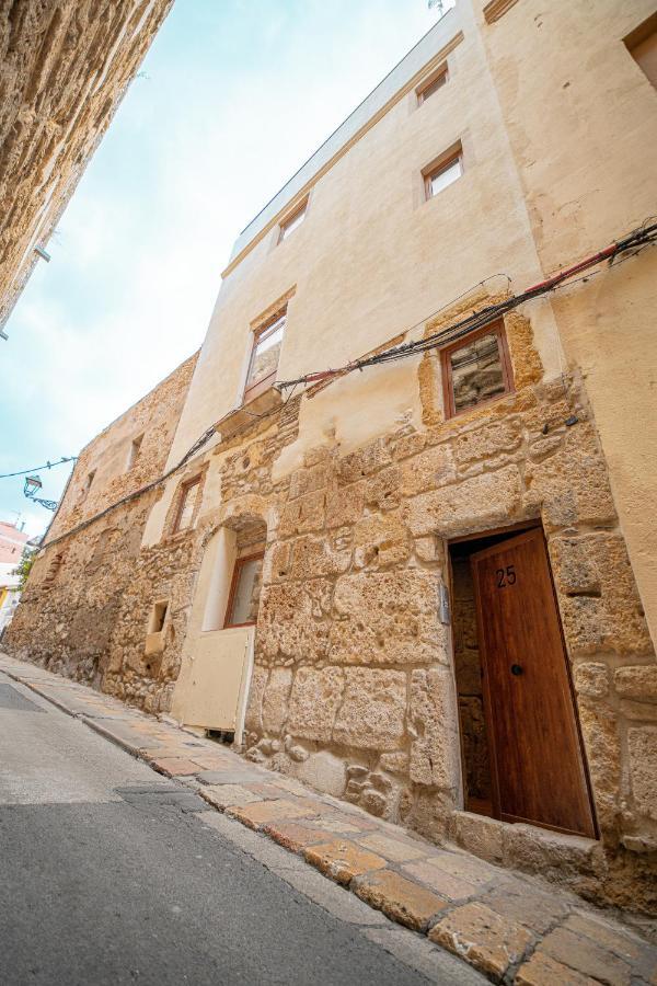 Apartamento 2 En La Muralla Romana Junto A La Catedral Tarragona Dış mekan fotoğraf